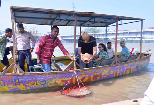 Asthi Visarjan in Brijghat